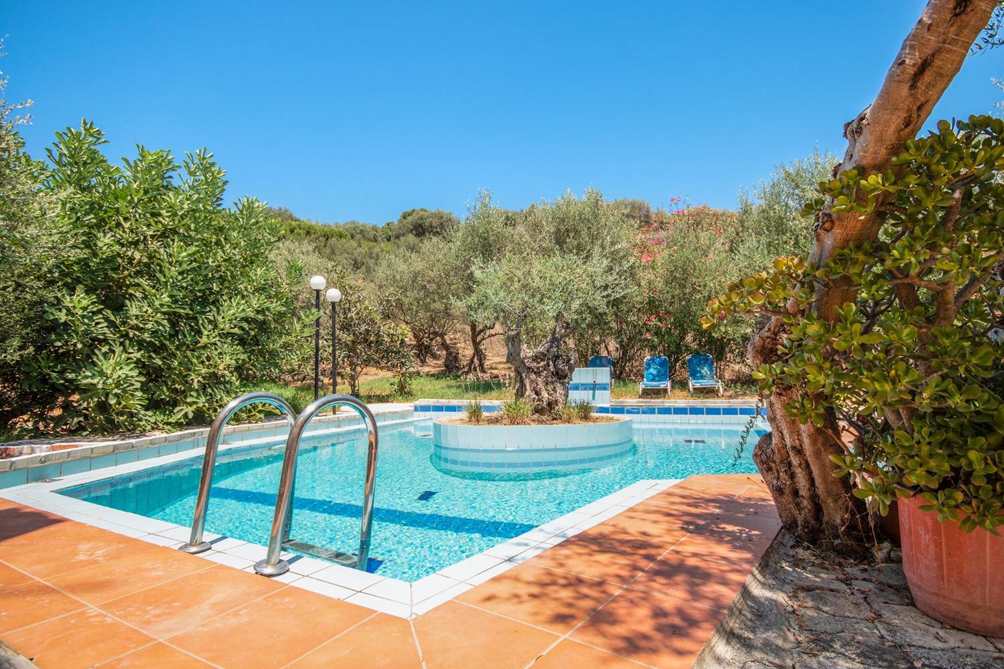 فيلا Olive Farm Agia Marina المظهر الخارجي الصورة